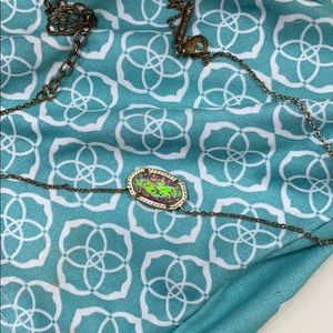 Kendra Scott necklace